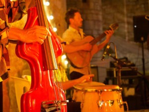chez bernard gisquet Lou Cantoun Apéro concert ida-y-vuelta-musique-cubaine
