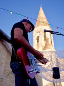 chez bernard gisquet Lou Cantoun Apéro concert _woodoo jam rock cestayrols