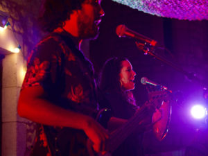 chez bernard gisquet Lou Cantoun Apéro concert _la Mixtura