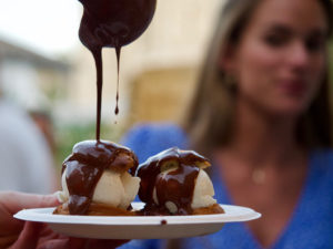 chez bernard gisquet Lou Cantoun Apéro concert _dessert